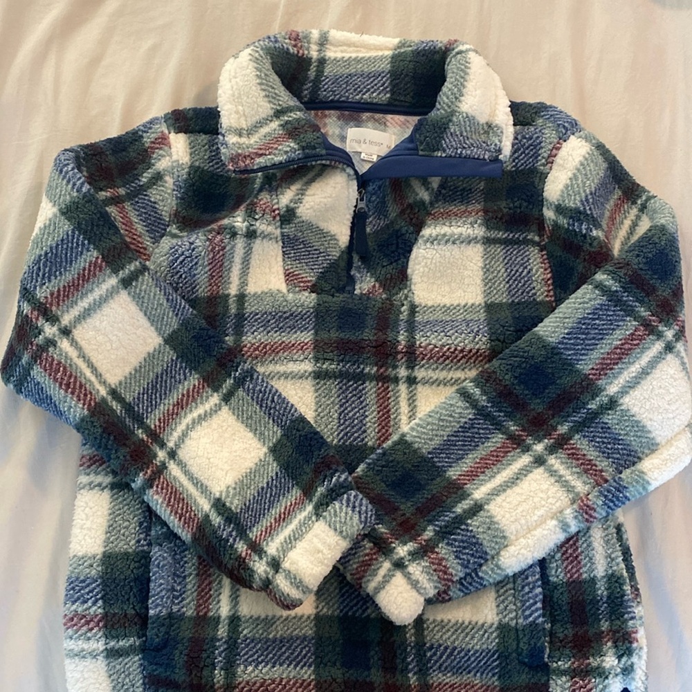 New w/tag Sherpa Zip Up